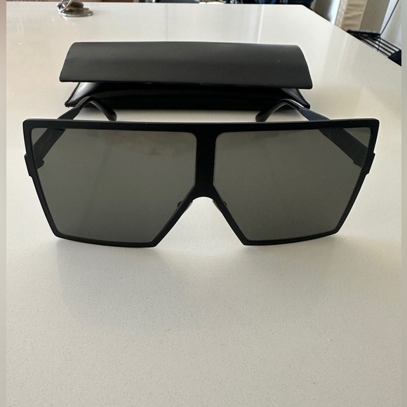 Saint Laurent YSL SL 182 Betty Tinted Wide Sunglasses - Picture 1 of 6